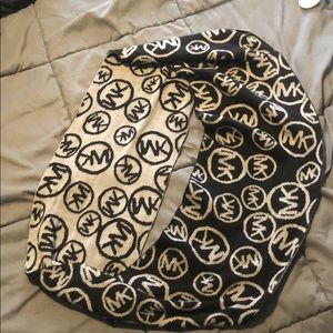 SOLD Michael Kors Infinity Scarf